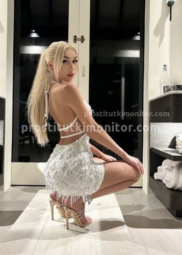 Алесия, Г. Петродворец