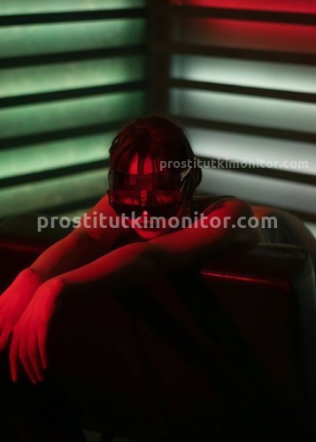 Ирина, Г. Петродворец